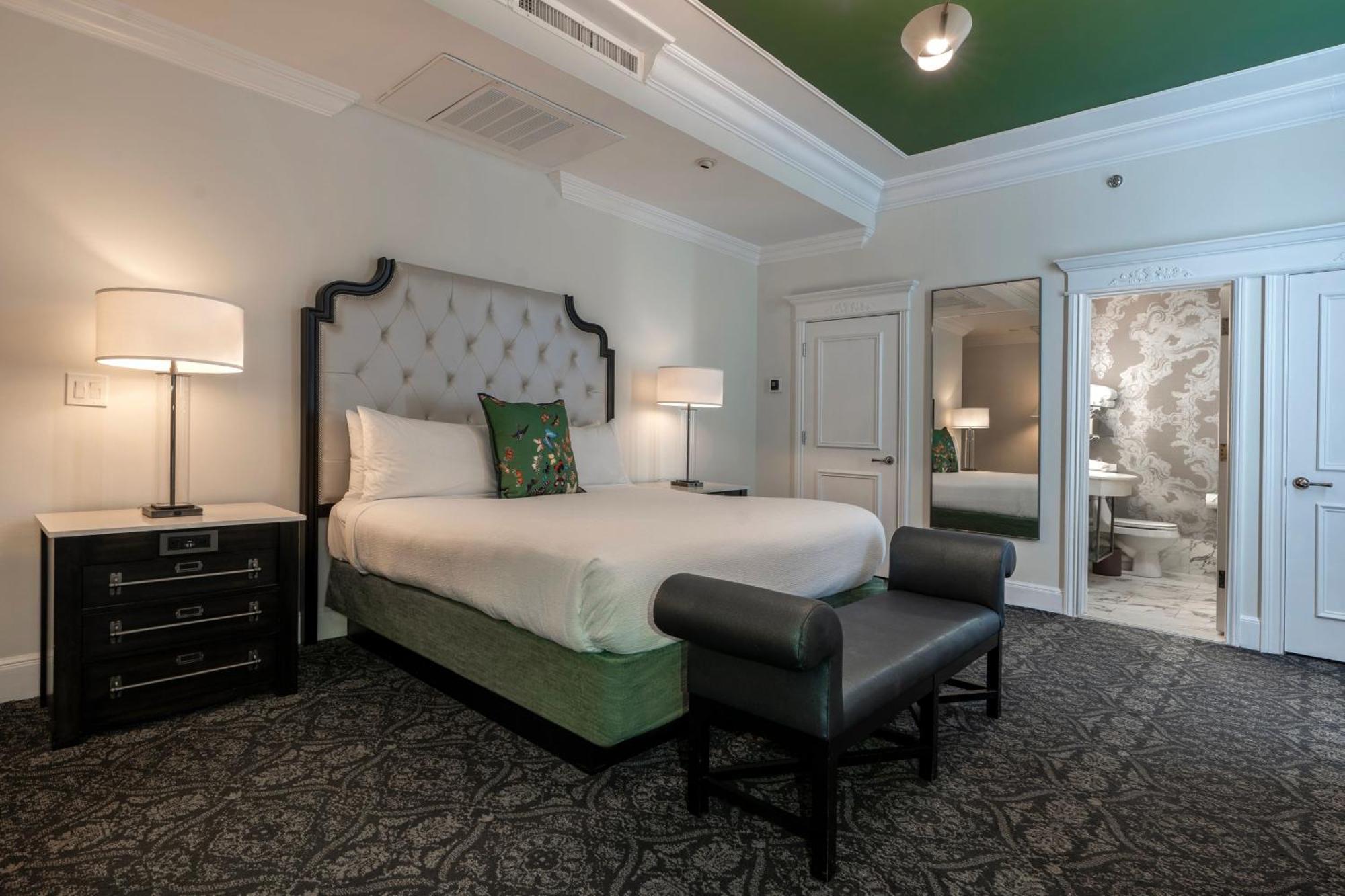 Le Pavillon, New Orleans, A Tribute Portfolio Hotel Εξωτερικό φωτογραφία