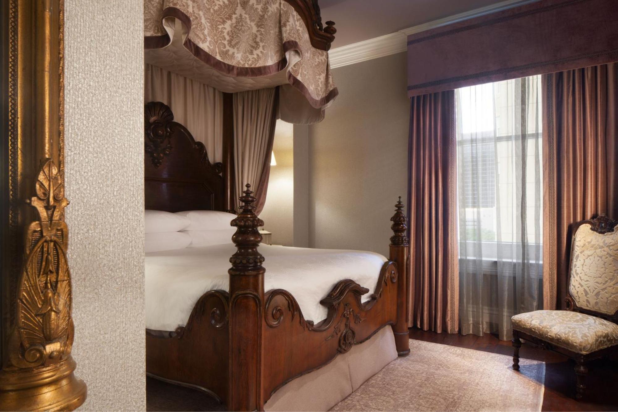 Le Pavillon, New Orleans, A Tribute Portfolio Hotel Εξωτερικό φωτογραφία