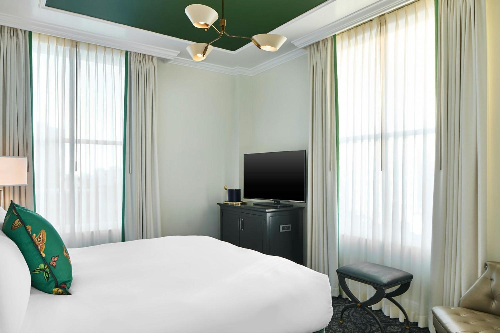 Le Pavillon, New Orleans, A Tribute Portfolio Hotel Εξωτερικό φωτογραφία
