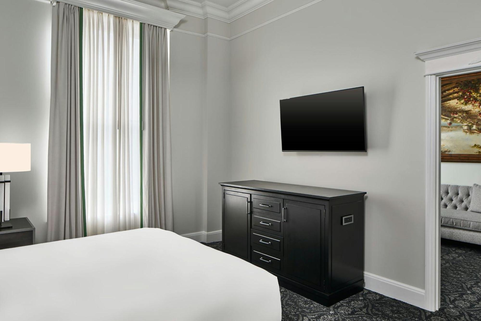 Le Pavillon, New Orleans, A Tribute Portfolio Hotel Εξωτερικό φωτογραφία