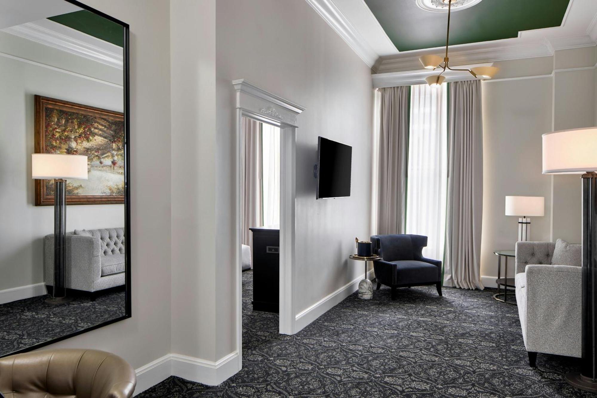 Le Pavillon, New Orleans, A Tribute Portfolio Hotel Εξωτερικό φωτογραφία